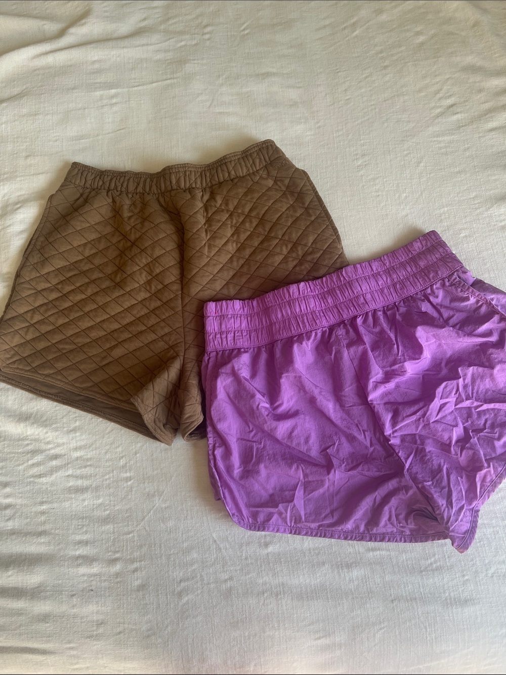 DSG Women’s Elastic-Waist Quilted Brown & Purple Shorts